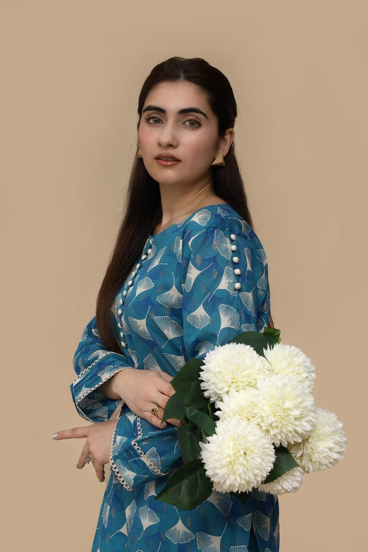 Ivory Charm – Designer Printed Lawn Set